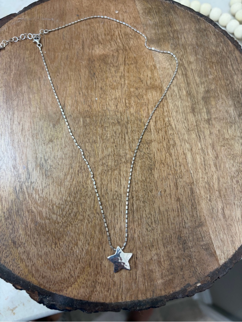 Silpada Hammered Sterling Silver Star Pendant Necklace   .925  Retired.